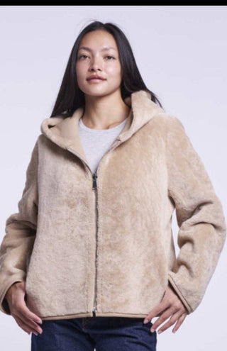 658HD Genuine shearling jacket  delivery 9/15