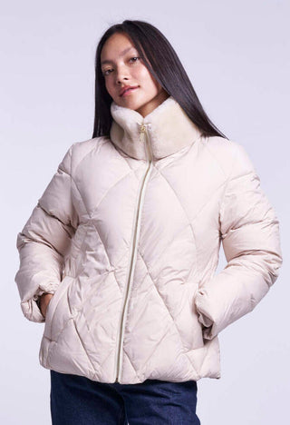 634 Diamond quilt down jacket shearling collar    delivery 9/15 (Copy)