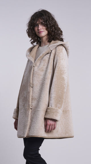 247HD Hooded shearling Topper special