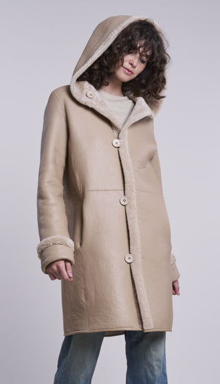 7511hd  Genuine shearling reversible coat