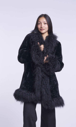 6124  Reversible shearling coat  delivery 9/15