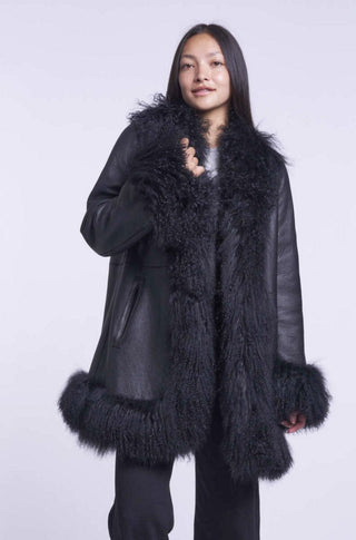 6124  Reversible shearling coat  delivery 9/15