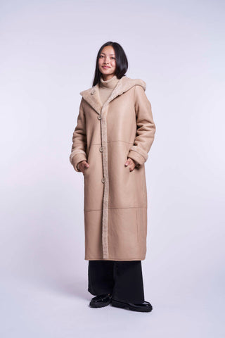 6572HD Long reversible hooded shearling delivery 9/15