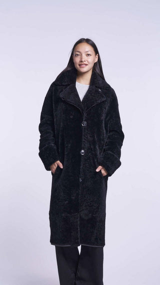 6572HD Long reversible hooded shearling delivery 9/15