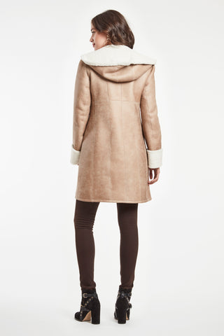Back View of CLASSIC FITTED COAT WITH HOOD in Beige Napa Spanish merino micro shear shearling