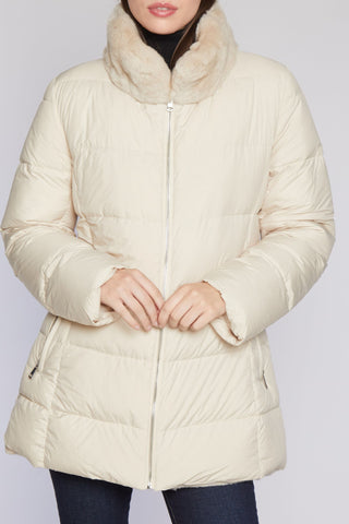 Puffer reversess to plush Vegan Fur in Beige with Cozy stand collar